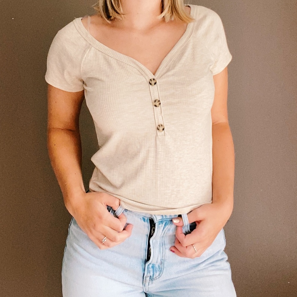 Cream Basics Top